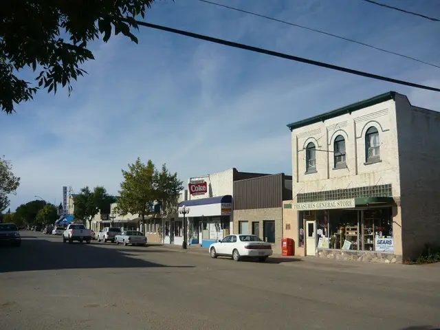 Business district on Sixth Street
